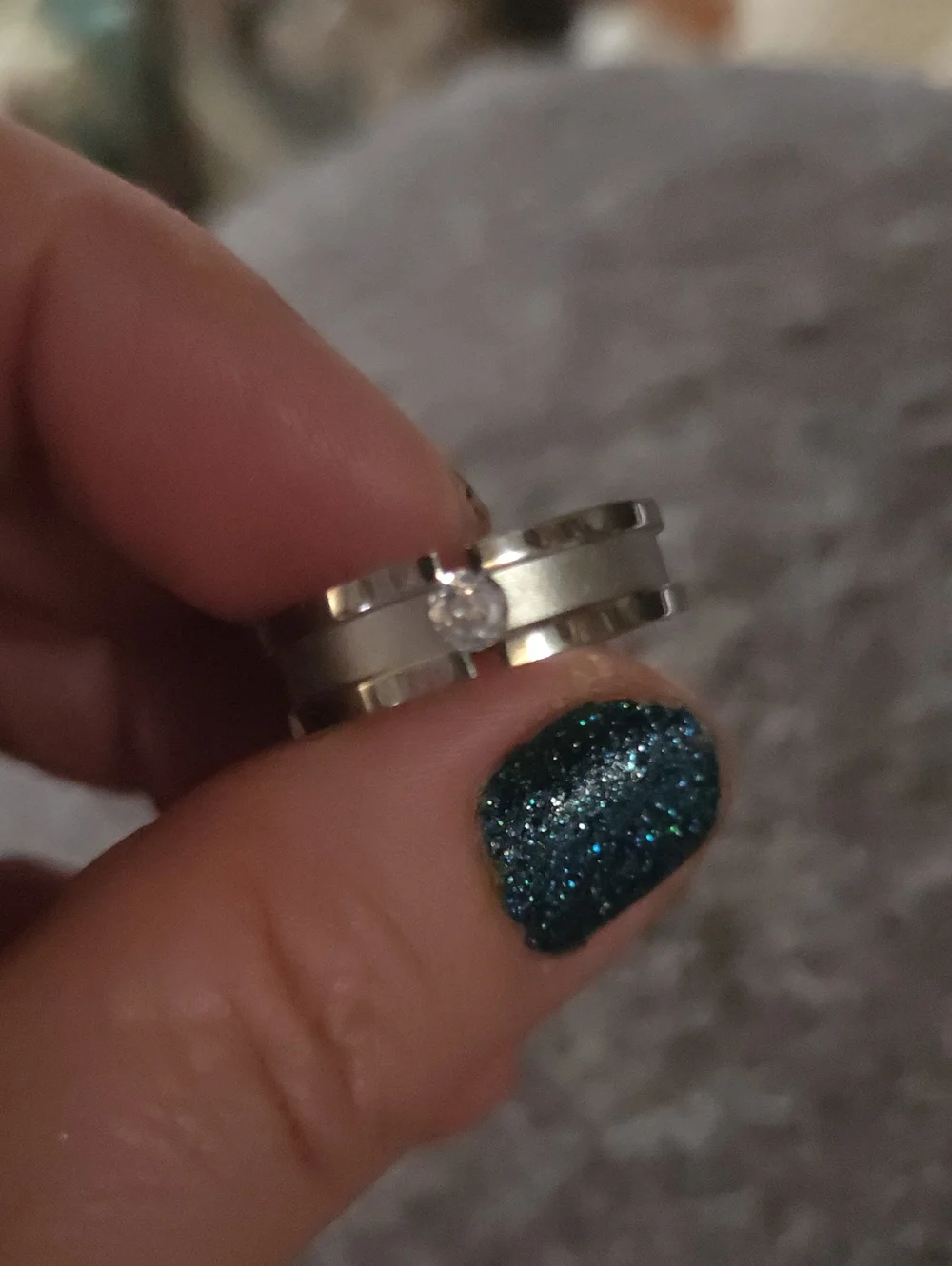New 6 Silvertone  Solitaire Band  Clear Stone